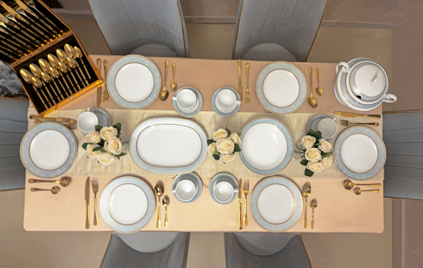 Serviciu de masa din portelan 34 piese 6 persoane ROYAL 2