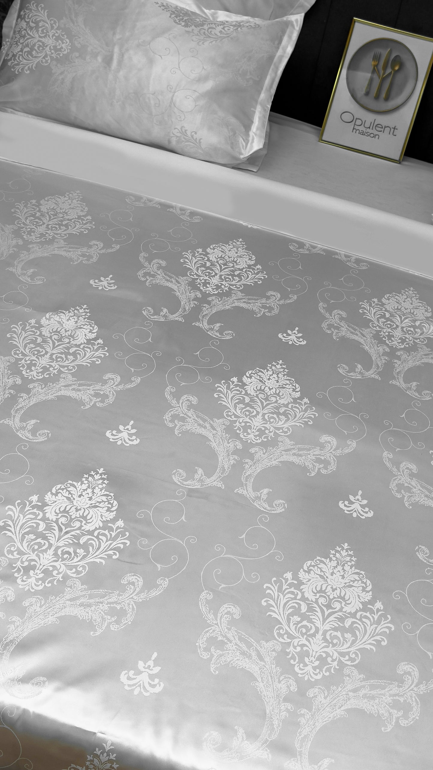 Lenjerie Pat RoyalWhite Satin